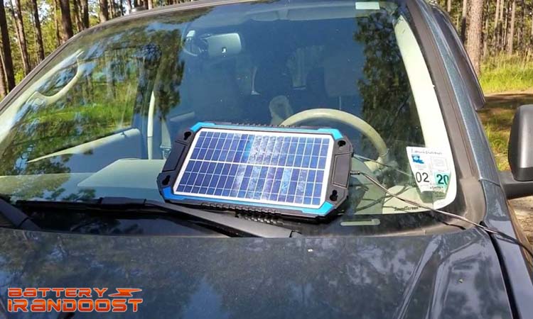 پنل خورشیدی برای شارژ باتری